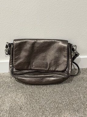 Marc by Marc Jacobs Metallic Gray Leather Crossbody Bag